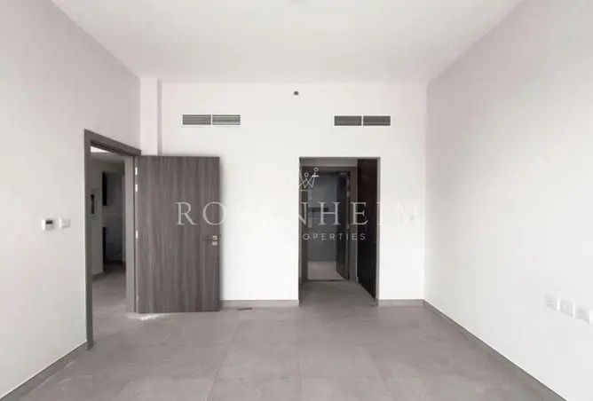 94014581 - Property Image 2
