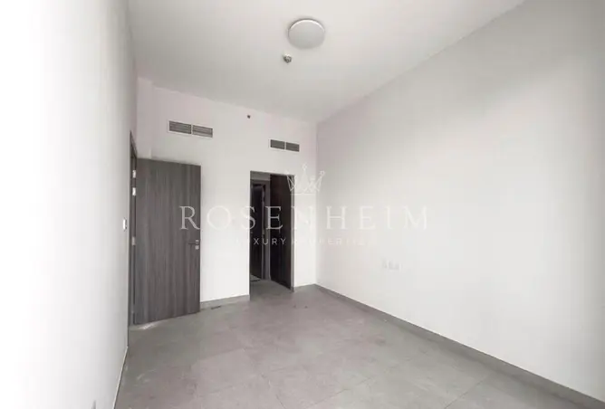 94014581 - Property Image 3