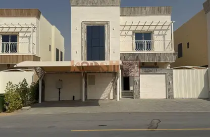 فيلا - 5 غرف نوم - 6 حمامات للايجار في الحليو 2 - الحليو - عجمان