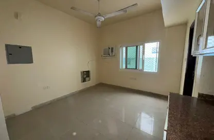 شقة - 1 حمام للايجار في بناية البطينة 9 - البطينة - الشارقة