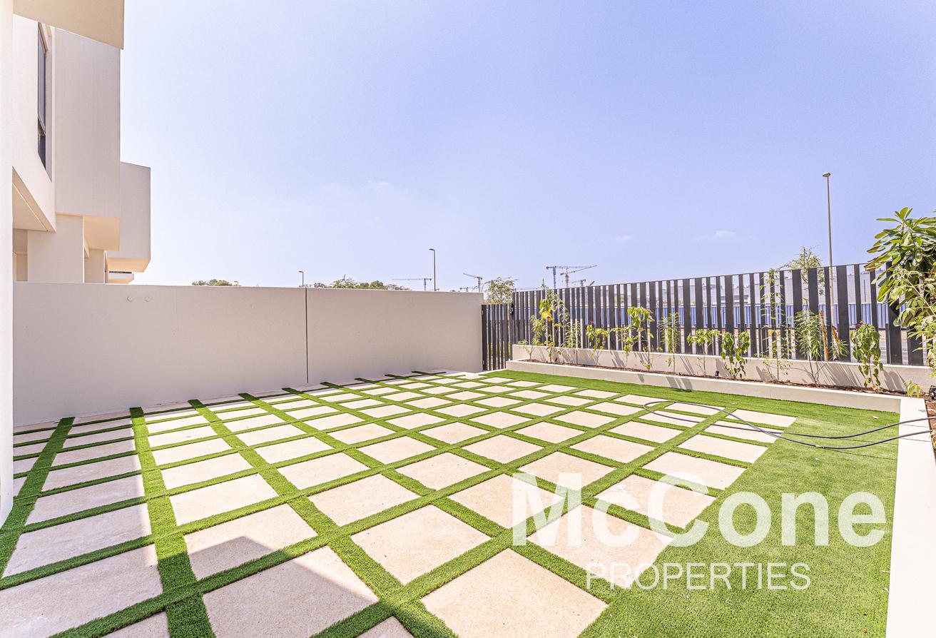 Landscaped 3BR | Flexible Landlord | Spacious photo 23