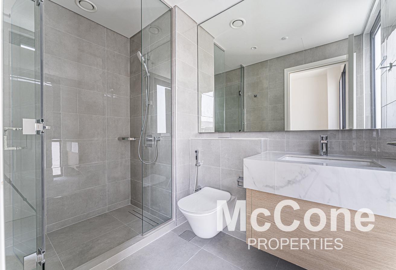 Landscaped 3BR | Flexible Landlord | Spacious photo 15