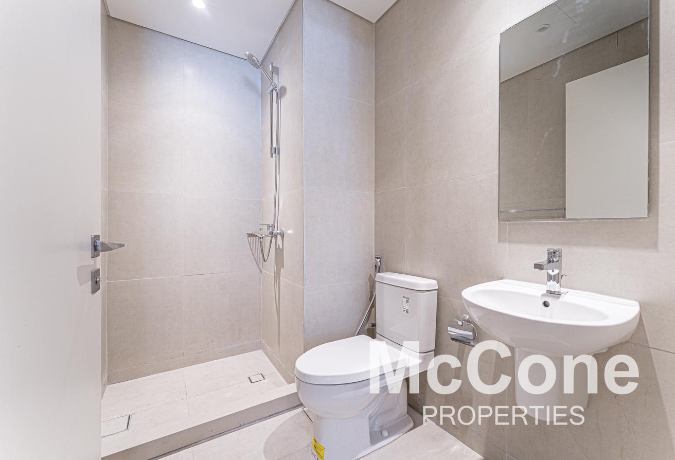 Landscaped 3BR | Flexible Landlord | Spacious photo 14