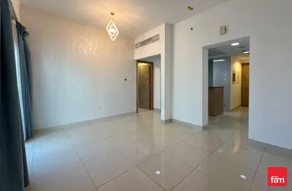 Apartment - 1 Bedroom - 2 Bathrooms for rent in Continental Tower - Dubai Marina - Dubai