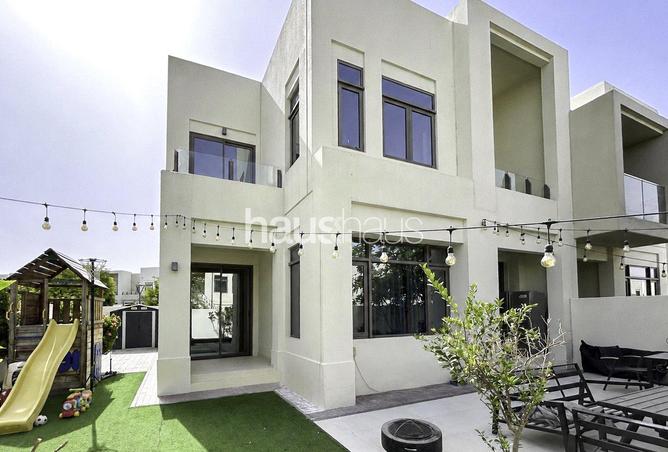 92718069 - Property Main Image