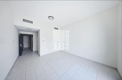 Apartment - 2 - 3 for sale in Building 153 - Contemporary Cluster - Discovery Gardens - Dubai