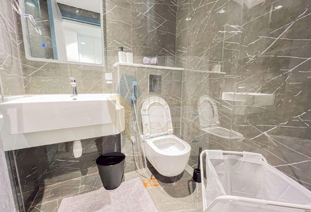 FULLY FURNISHED | SPACIOUS UNIT | CALL NOW TO VIEW photo 13