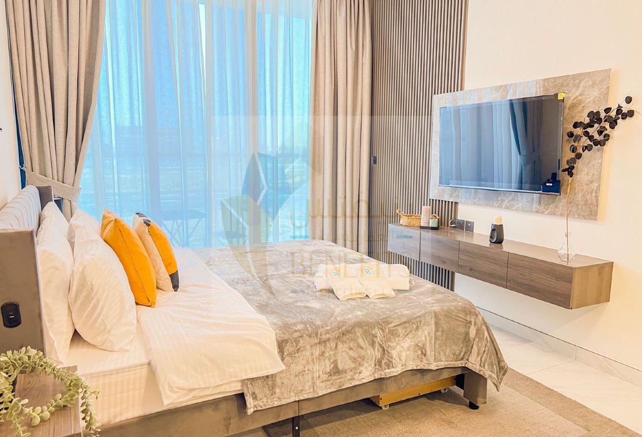 FULLY FURNISHED | SPACIOUS UNIT | CALL NOW TO VIEW photo 4