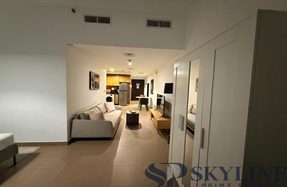 Apartment - Studio - 1 for rent in Hamilton Tower - Business Bay - Dubai Apartment - Studio - 1 for rent in Hamilton Tower - Business Bay - Dubai