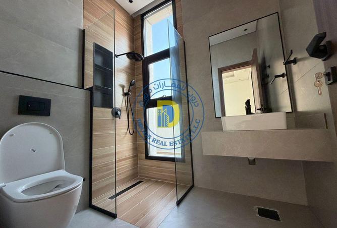128853721 - Property Image 2