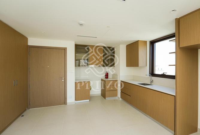 100415825 - Property Image 3