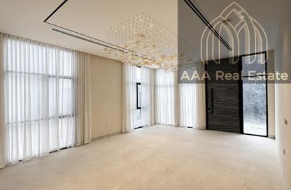 Villa - 5 - 7 for rent in International City Phase 2 - Al Warsan 4 - Al Warsan - Dubai Villa - 5 - 7 for rent in International City Phase 2 - Al Warsan 4 - Al Warsan - Dubai