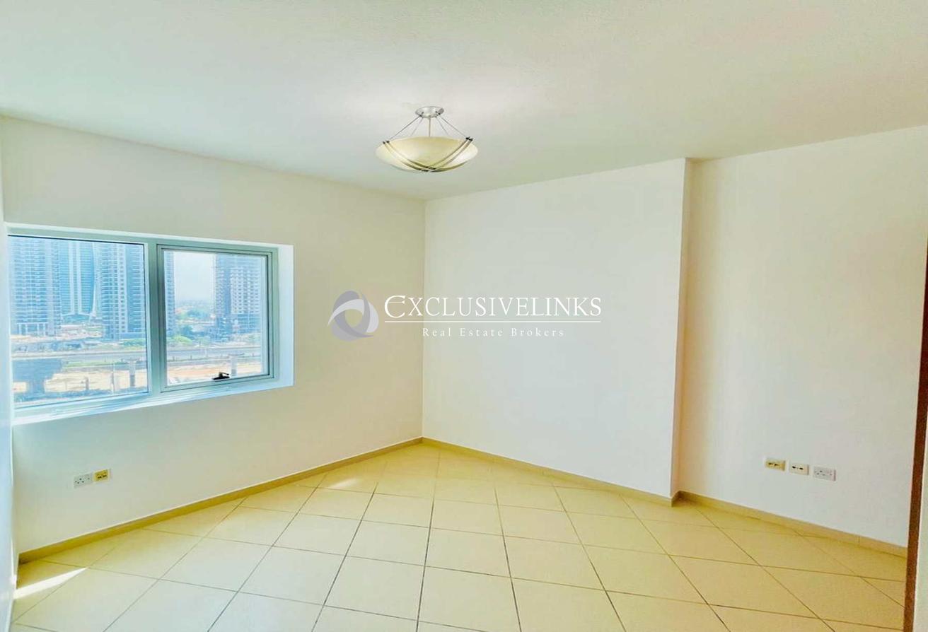 Unfurnished | SZR & JLT Views | Available 1st Oct photo 7
