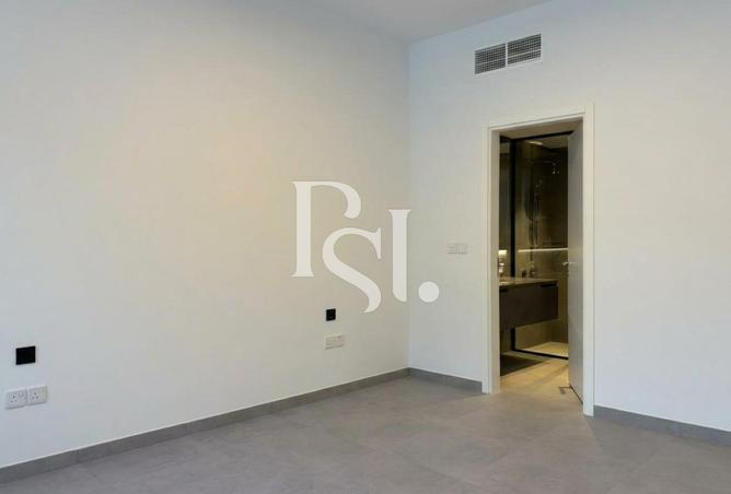 128384933 - Property Image 3
