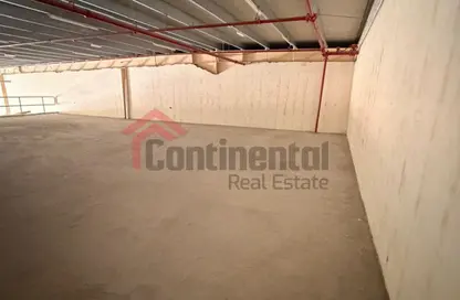 Warehouse - Studio - 1 Bathroom for rent in Al Sajaa Industrial - Al Sajaa - Sharjah