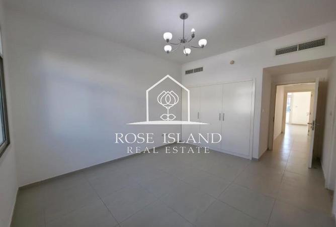 127011104 - Property Image 2