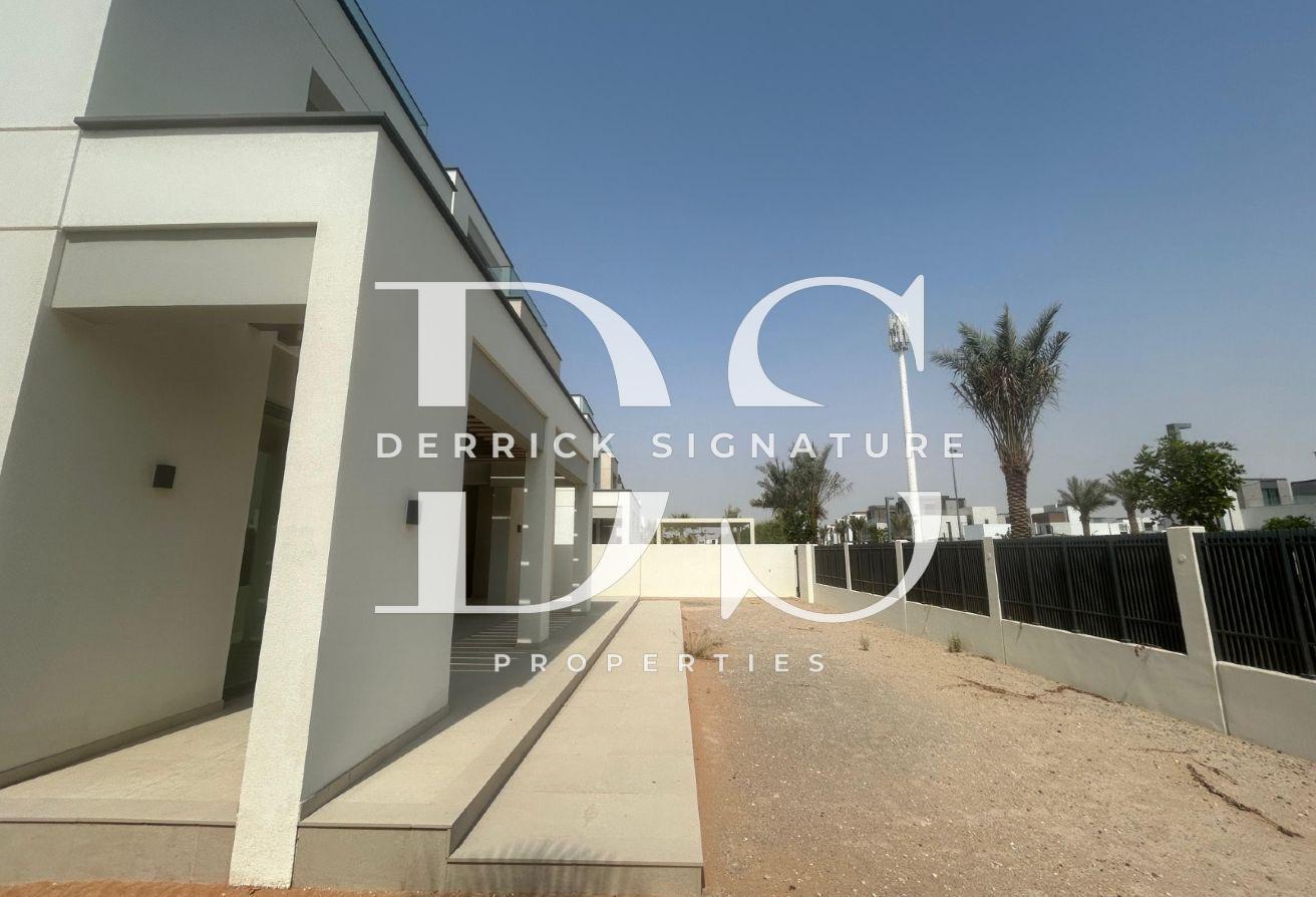 Park-Backing | 5-Bed Villa | Rooftop Terrace photo 24