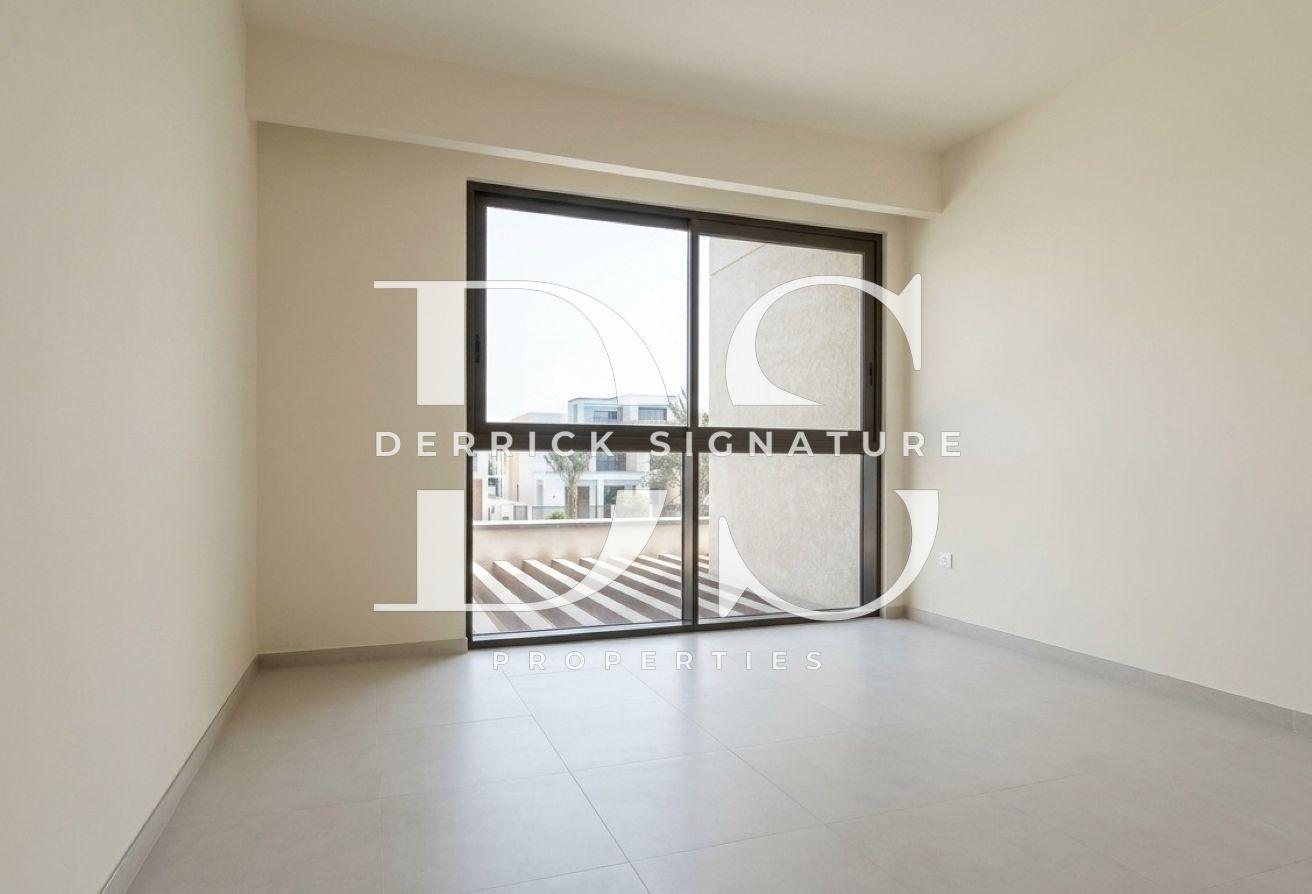 Park-Backing | 5-Bed Villa | Rooftop Terrace photo 12
