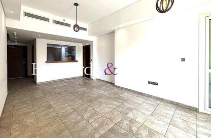 Apartment - 2 Bedrooms - 4 Bathrooms for rent in Marina Residences 4 - Marina Residences - Palm Jumeirah - Dubai