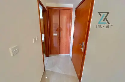 شقة - غرفة نوم - 2 حمامات للايجار في مبنى Mohammed Saeed Hareb (KML3) - عود ميثاء - بر دبي - دبي