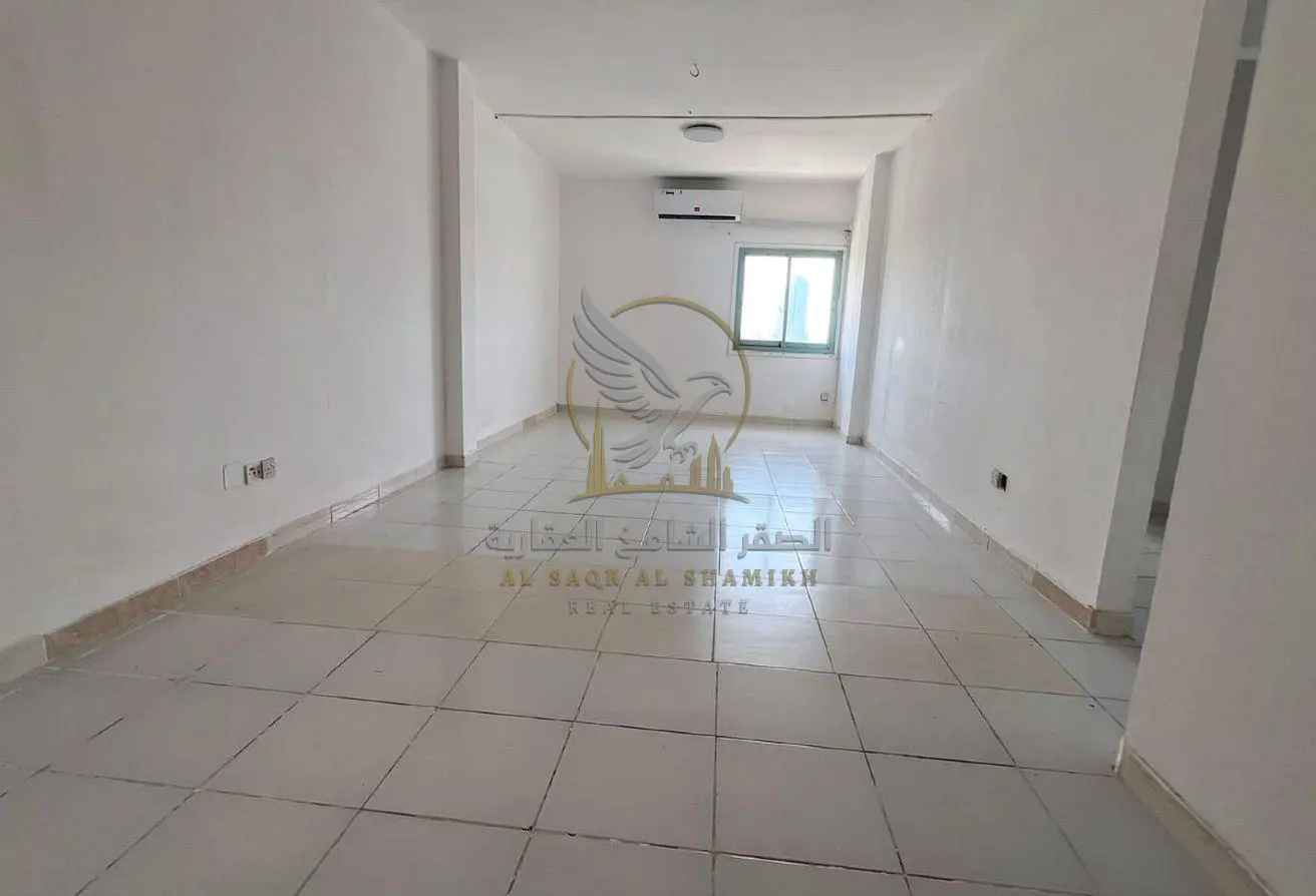 155578080 - Property Main Image