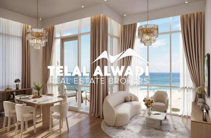 Apartment - 3 - 5 for sale in Al Khan Corniche - Al Khan - Sharjah