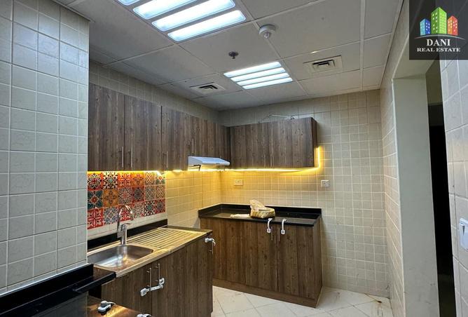 121543882 - Property Image 2