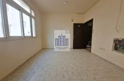 Apartment - 1 Bathroom for rent in Fire Station Road - Muwaileh - Sharjah