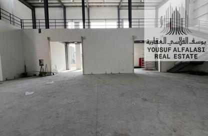 Warehouse - Studio - 1 Bathroom for rent in Umm Al Thuoob - Umm Al Quwain