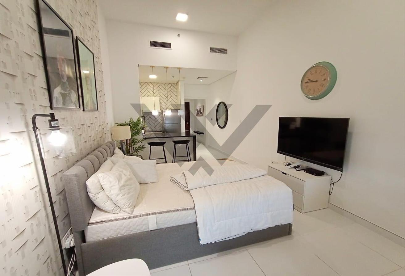 Exclusive | Fully Furnished Studio | Best Layout photo 7