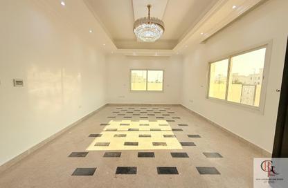 Apartment - Studio - 1 Bathroom for rent in Mohamed Bin Zayed Centre - Mohamed Bin Zayed City - Abu Dhabi Apartment - Studio - 1 Bathroom for rent in Mohamed Bin Zayed Centre - Mohamed Bin Zayed City - Abu Dhabi