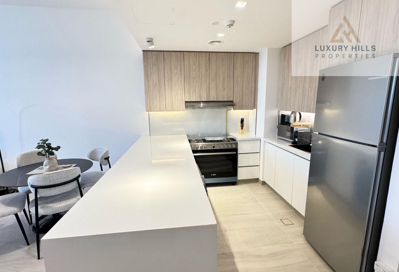 Luxurious 1BHK | Vacant |Fully Furnished photo 5