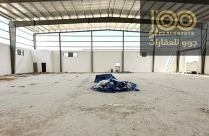 مستودع - استوديو - 3 حمامات للايجار في أم الثعوب - أم القيوين