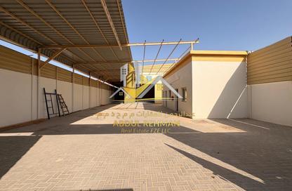 Warehouse - Studio - 1 Bathroom for rent in Al Sajaa S - Al Sajaa - Sharjah