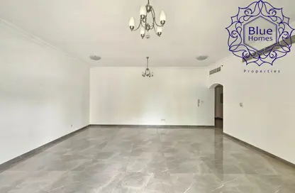 Apartment - 2 Bedrooms - 4 Bathrooms for rent in Gulf Residence Tower A - Oud Metha - Bur Dubai - Dubai Apartment - 2 Bedrooms - 4 Bathrooms for rent in Gulf Residence Tower A - Oud Metha - Bur Dubai - Dubai