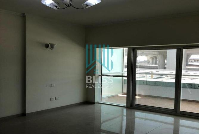 69503221 - Property Image 3