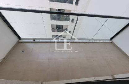 Apartment - 2 Bedrooms - 2 Bathrooms for rent in Binghatti Point - Dubai Silicon Oasis - Dubai