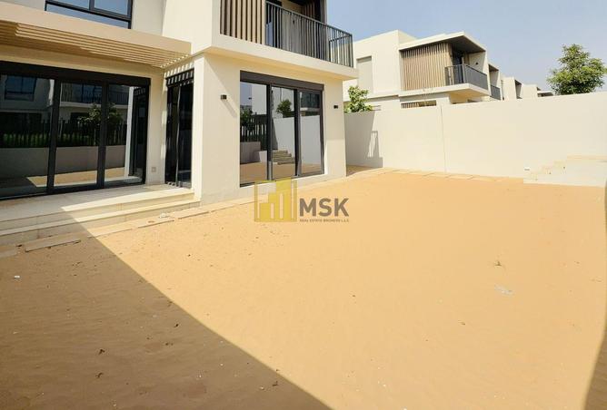 122009771 - Property Main Image