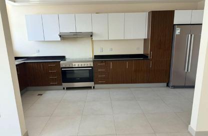 Apartment - 3 Bedrooms - 4 Bathrooms for sale in Marina Arcade Tower - Dubai Marina - Dubai
