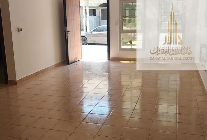 111856240 - Property Image 2