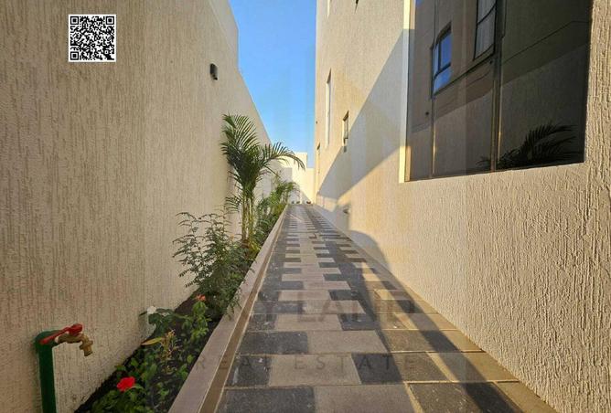 88738405 - Property Image 2