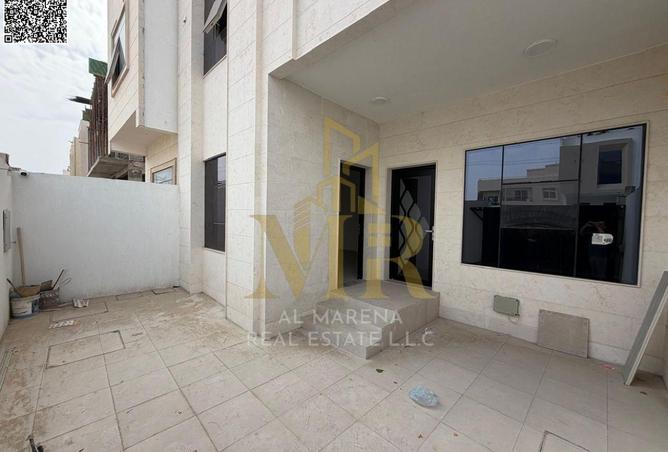 75025727 - Property Image 2