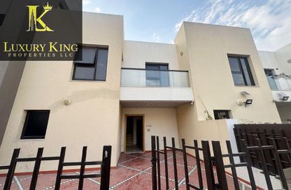 شقة - 3 غرف نوم - 3 حمامات للايجار في سوق الورسان تاون هاوس اف - سوق الورسان - المدينة العالمية - دبي شقة - 3 غرف نوم - 3 حمامات للايجار في سوق الورسان تاون هاوس اف - سوق الورسان - المدينة العالمية - دبي