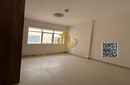 Apartment - 1 Bedroom - 2 Bathrooms for rent in Al Amira Village - Al Yasmeen - Ajman