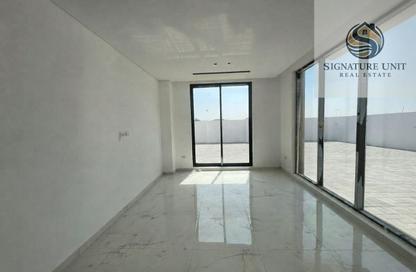 Villa - 4 - 6 for rent in Wadi Alshabak - Dubai