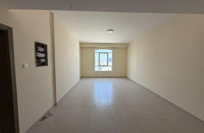 Apartment - 1 Bedroom - 2 Bathrooms for rent in Ajman Corniche Residences - Ajman Corniche Road - Ajman