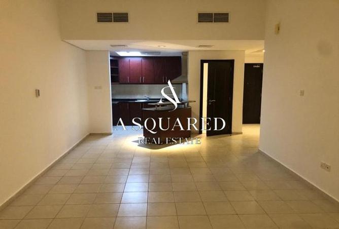 91811383 - Property Image 2