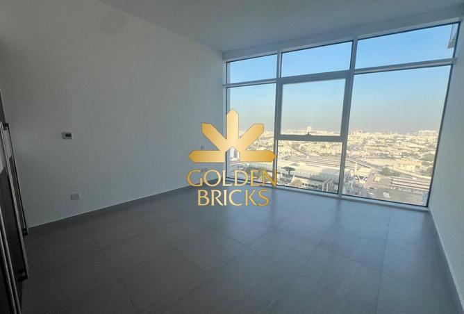 56529420 - Property Image 2