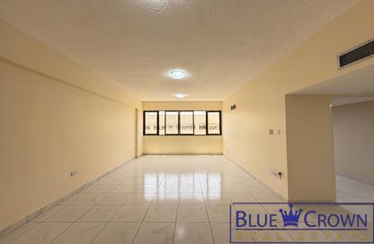 Apartment - 1 - 2 for rent in Golden Sands 1 - Al Mankhool - Bur Dubai - Dubai