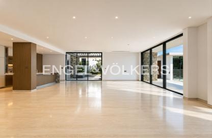 Villa - 5 Bedrooms - 7 Bathrooms for sale in Alaya - Tilal Al Ghaf - Dubai